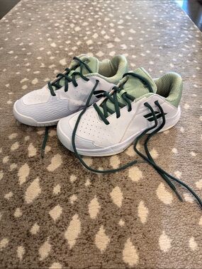 Babolat Propulse Jr. Tennis Shoe size 5.5 Y